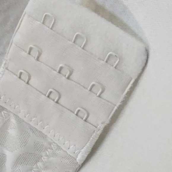 Rene Rofe "Wild Dreams" Wireless Bra - Picture 4 of 8